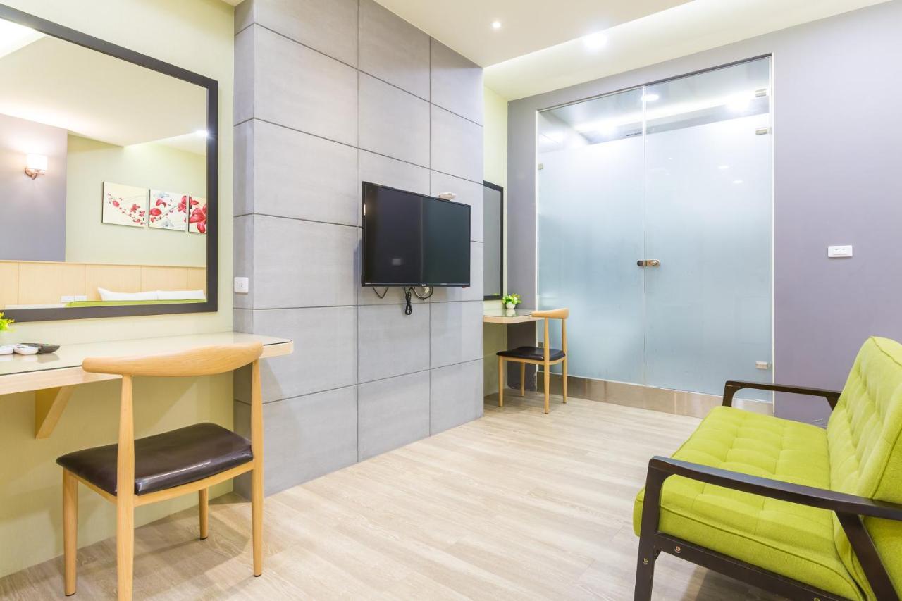 Enjoy Slow Living Tainan Bagian luar foto