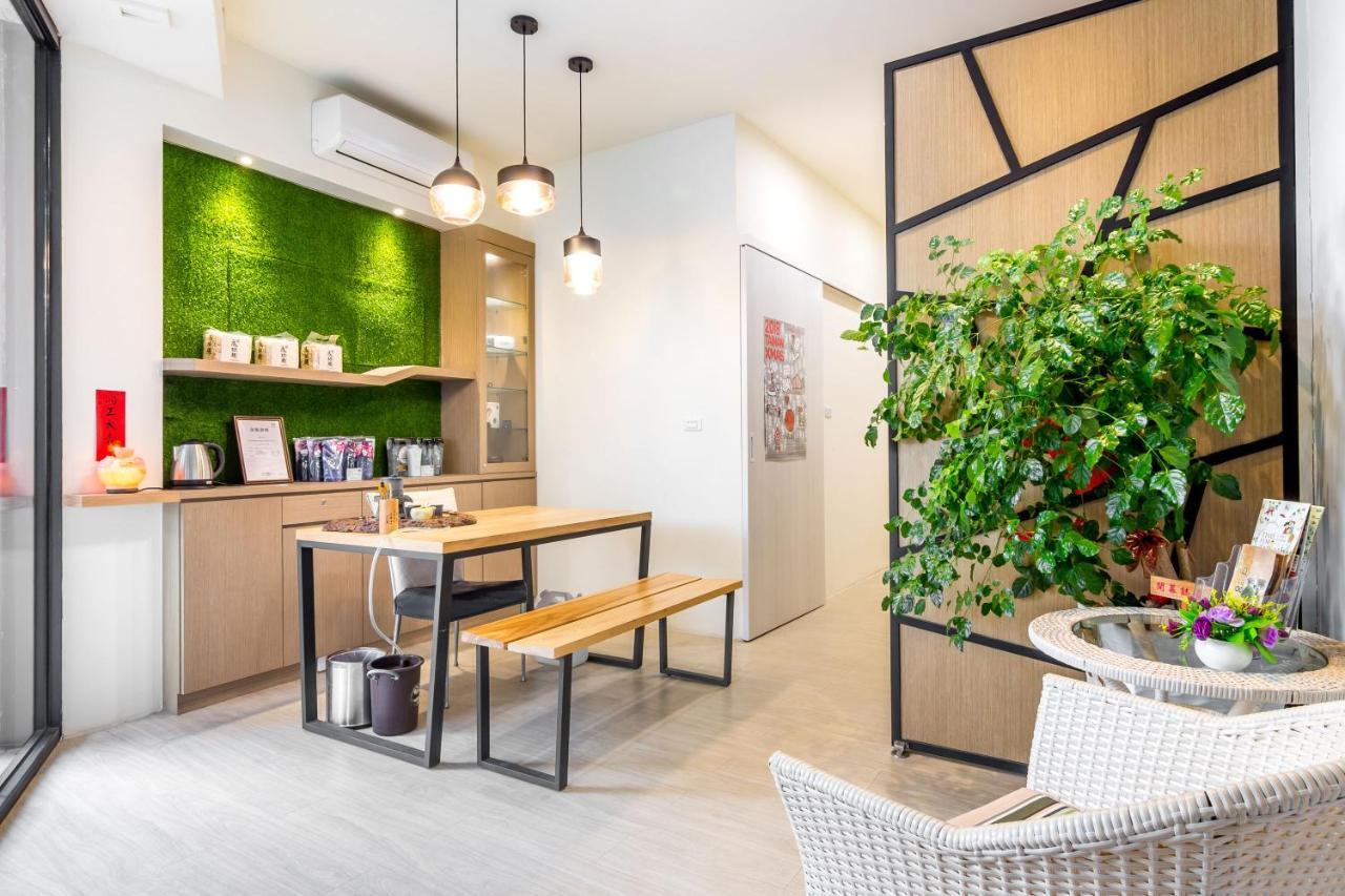 Enjoy Slow Living Tainan Bagian luar foto