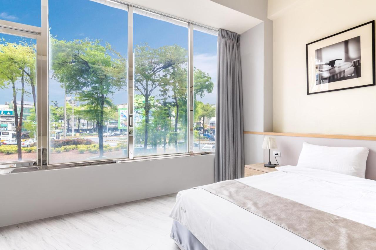 Enjoy Slow Living Tainan Bagian luar foto